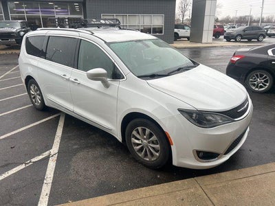 Photo of a 2018 Chrysler Pacifica Touring L 4DR Mini-Van for sale