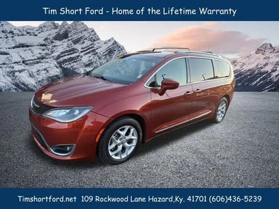 Photo of a 2018 Chrysler Pacifica Touring L 4DR Mini-Van for sale
