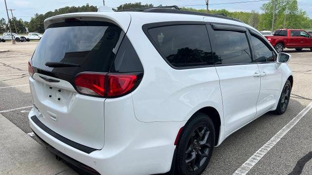 2019 Chrysler Pacifica Touring L 35th Anniversary