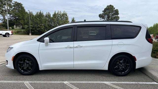 2019 Chrysler Pacifica Touring L 35th Anniversary