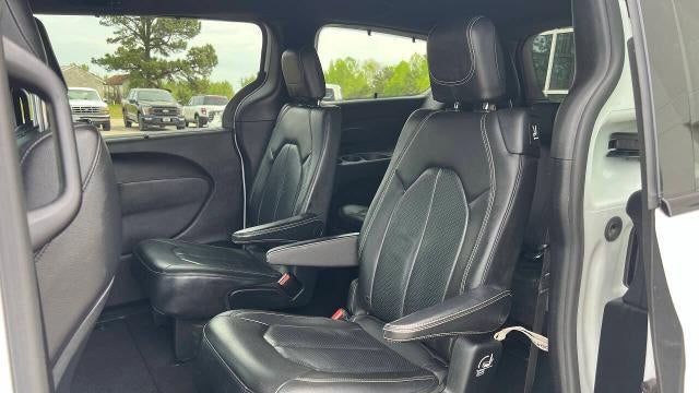 2019 Chrysler Pacifica Touring L 35th Anniversary