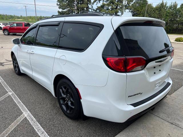 2019 Chrysler Pacifica - $8,995