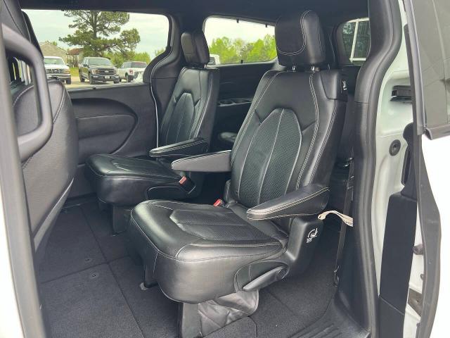 2019 Chrysler Pacifica - $8,995