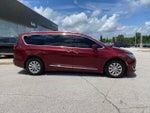 2019 Pacifica Thumbnail 9