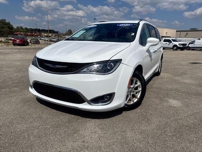 2020 Chrysler Pacifica Touring L 4DR Mini-Van