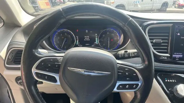 2021 Chrysler Pacifica Touring L