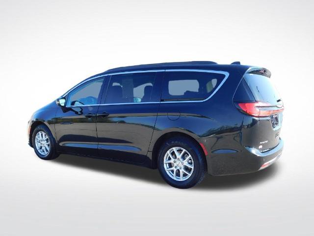 2022 Chrysler Pacifica - $15,990