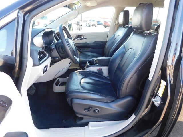 2022 Chrysler Pacifica - $15,990