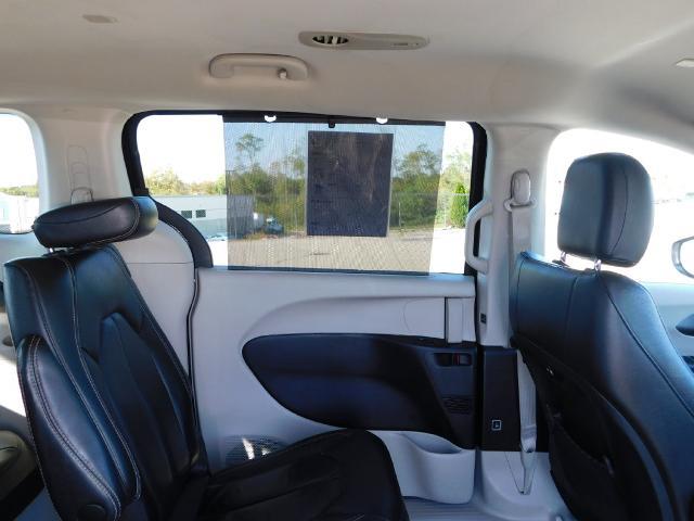 2022 Chrysler Pacifica - $15,990
