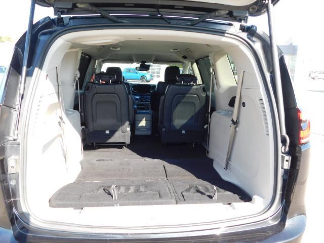 2022 Chrysler Pacifica - $15,990