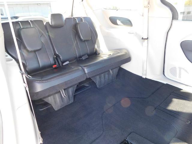 2022 Chrysler Pacifica - $15,990
