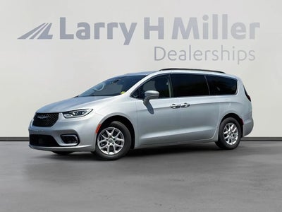 2022 Chrysler Pacifica Touring L 4DR Mini-Van