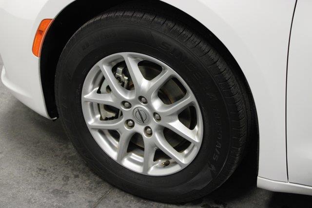 2022 Chrysler Pacifica - $19,962