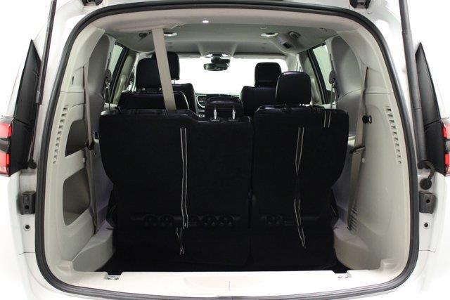 2022 Chrysler Pacifica - $19,962