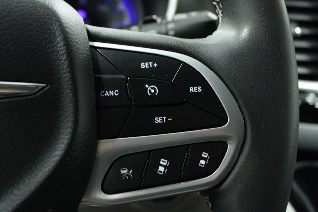 2022 Chrysler Pacifica - $19,962