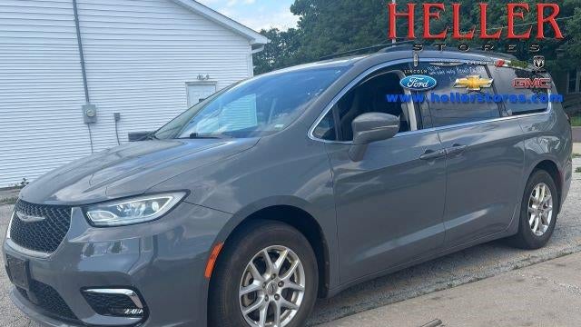 Preowned 2022 Chrysler Pacifica Touring L for Sale