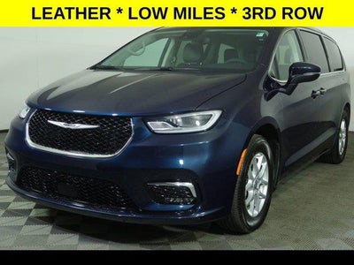 Photo of a 2023 Chrysler Pacifica Touring L 4DR Mini-Van for sale