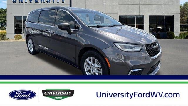 Preowned 2023 Chrysler Pacifica Touring L for Sale