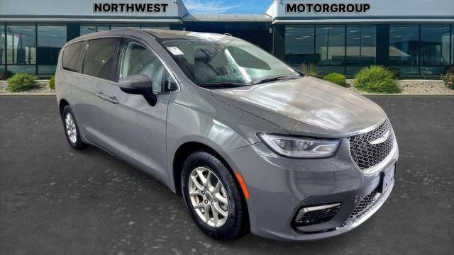 Preowned 2023 Chrysler Pacifica Touring L for Sale