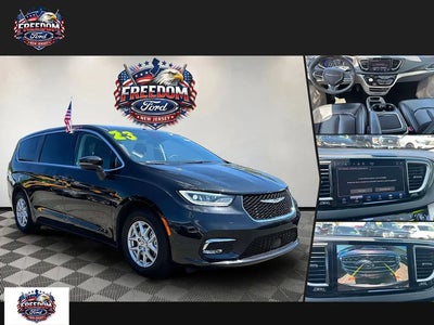 2023 Chrysler Pacifica Touring L 4DR Mini-Van