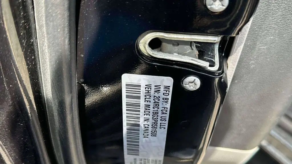2023 Chrysler Pacifica Touring L