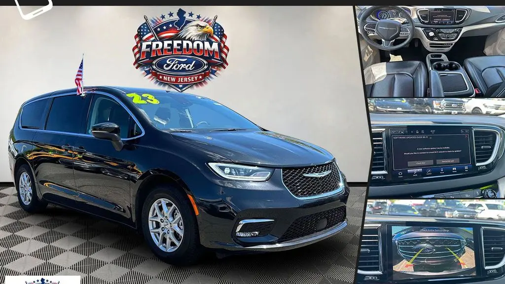 Preowned 2023 Chrysler Pacifica Touring L for Sale