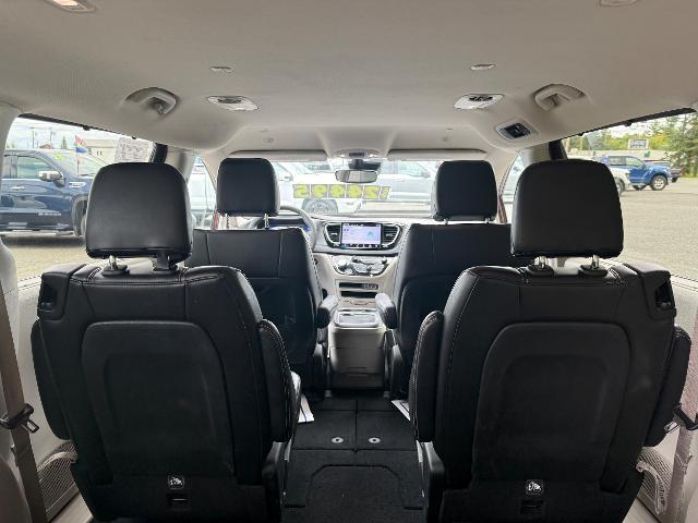 2023 Chrysler Pacifica - $24,495