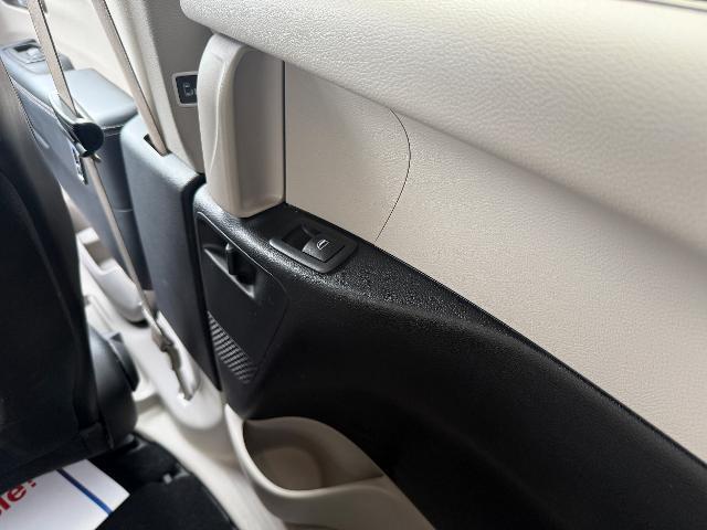2023 Chrysler Pacifica - $24,495