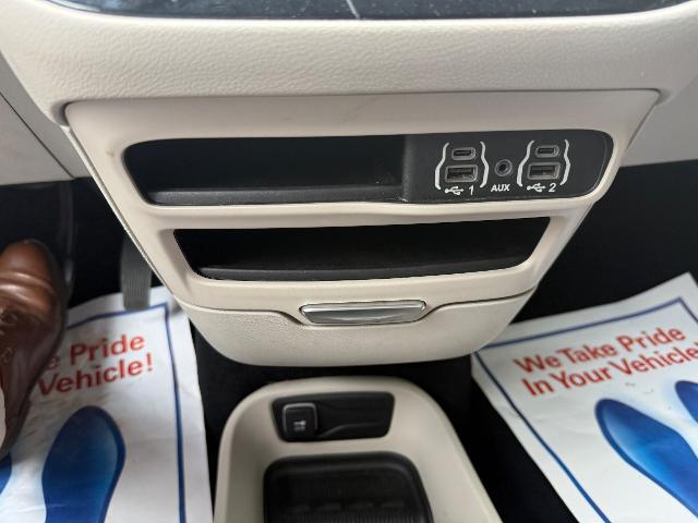 2023 Chrysler Pacifica - $24,495