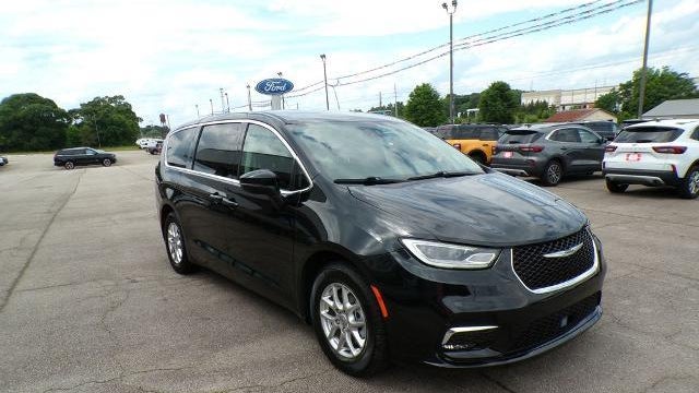 Preowned 2023 Chrysler Pacifica Touring L for Sale