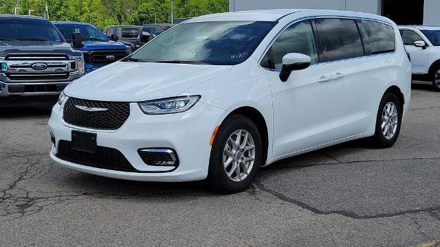 Preowned 2023 Chrysler Pacifica Touring L for Sale