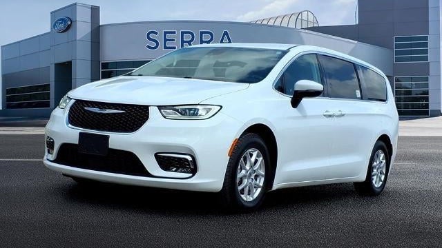 Preowned 2023 Chrysler Pacifica Touring L for Sale