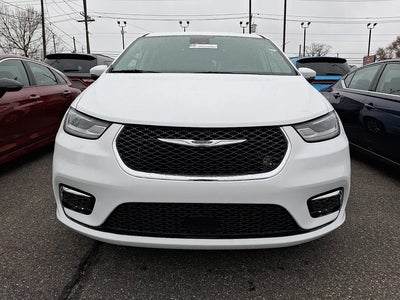 2023 Chrysler Pacifica Touring L 4DR Mini-Van