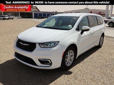 Photo of a 2023 Chrysler Pacifica Touring L 4DR Mini-Van for sale