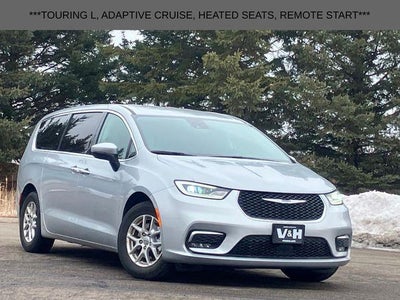 Photo of a 2023 Chrysler Pacifica Touring L 4DR Mini-Van for sale