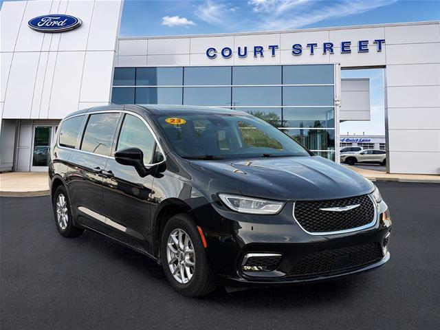 2023 Chrysler Pacifica - $19,219