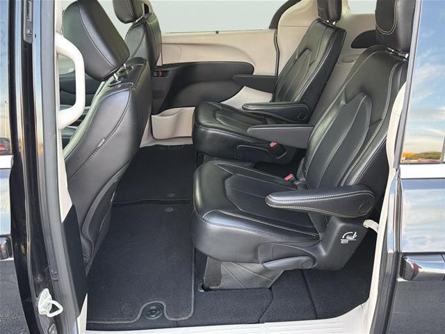 2023 Chrysler Pacifica - $19,219