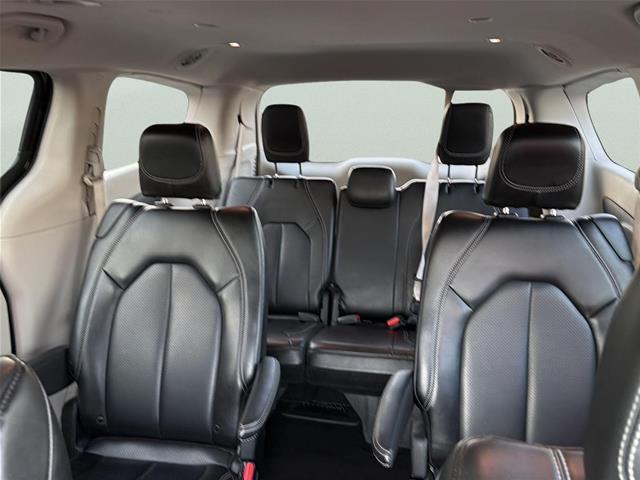 2023 Chrysler Pacifica - $19,219