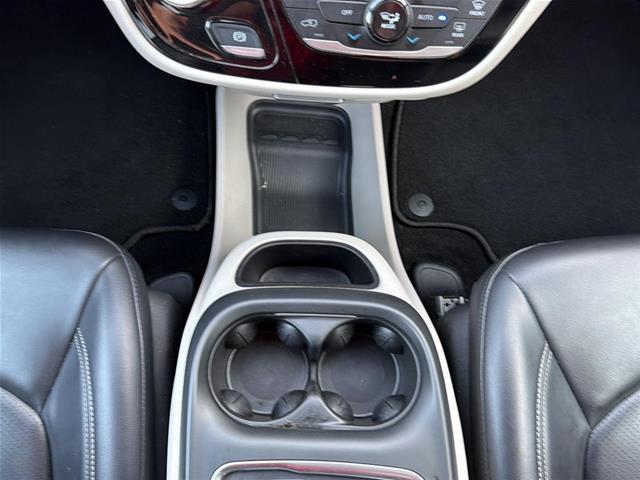 2023 Chrysler Pacifica - $19,219