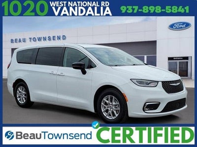 Photo of a 2024 Chrysler Pacifica Touring L 4DR Mini-Van for sale