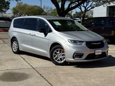 2024 Chrysler Pacifica Touring L 4DR Mini-Van