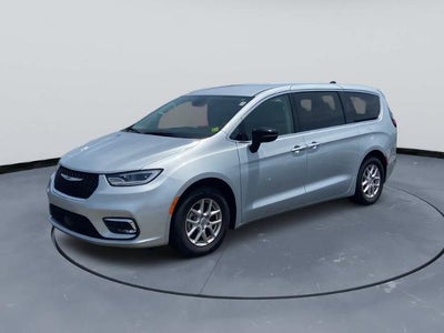 Photo of a 2024 Chrysler Pacifica Touring L 4DR Mini-Van for sale