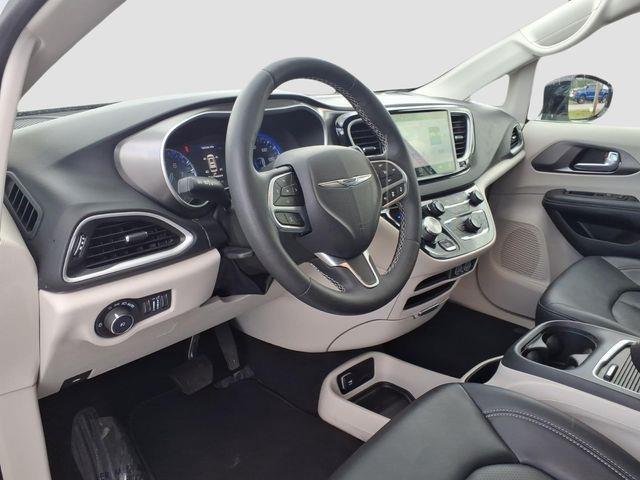 2024 Chrysler Pacifica - $28,277