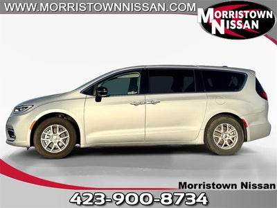 Photo of a 2024 Chrysler Pacifica Touring L 4DR Mini-Van for sale