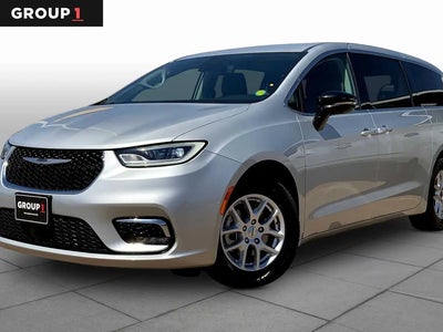 2024 Chrysler Pacifica Touring L 4DR Mini-Van