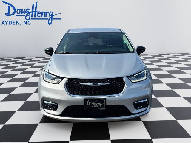 2024 Chrysler Pacifica - $23,995