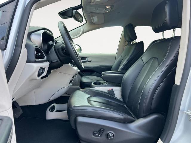 2024 Chrysler Pacifica - $23,995