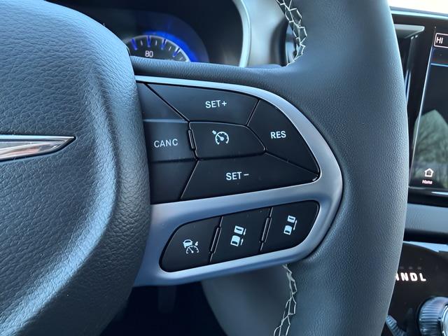 2024 Chrysler Pacifica - $25,495