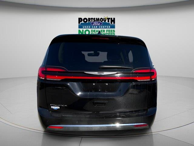 2024 Chrysler Pacifica - $25,495
