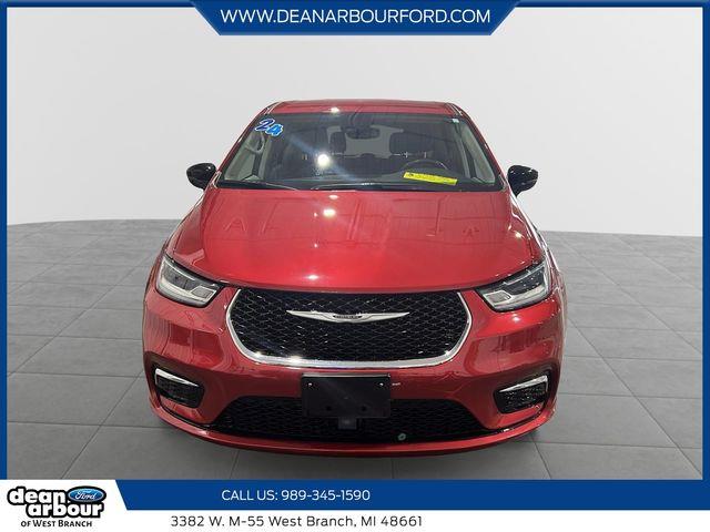2024 Chrysler Pacifica - $28,920
